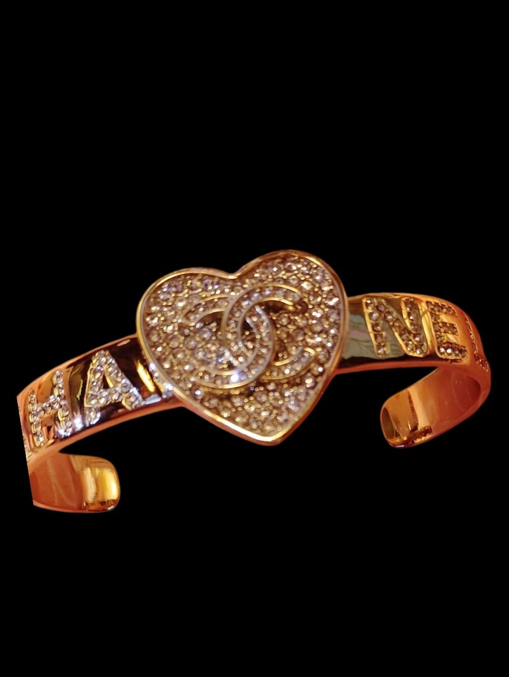 *💛Gold-Tone Heart Logo Crystal Cuff Bracelet💛